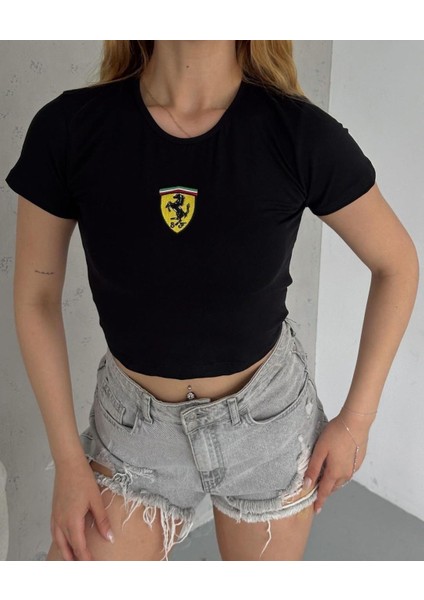 Nakışlı Siyah Crop Bluz