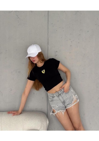 Nakışlı Siyah Crop Bluz fiyatları