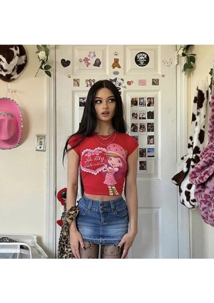 Y2K Be My Valentine Girl Baskılı Kırmızı Crop Bluz fiyatları