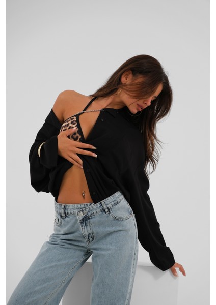 Asimetrik Kemer Paça Yırtmaçlı Mavi Jean modelleri