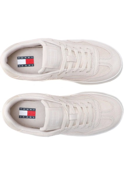 Tommy Jeans Kadın Bej Greenwich Süet Sneaker fiyatları