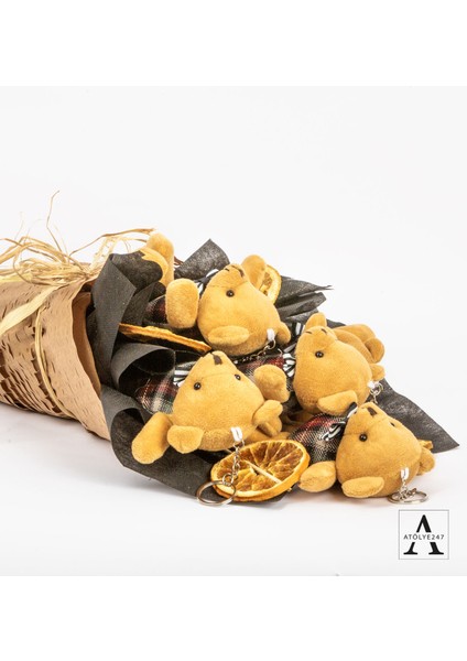 ATÖLYE247 Peluş Ekose Kıyafetli Ayıcık Buketi fiyatları