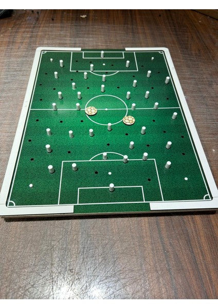 Çivili Futbol Tahtası Oyun Seti