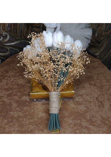 Gelin El Çiçeği Buketi 16 Adet Beyaz Islak Lale modelleri