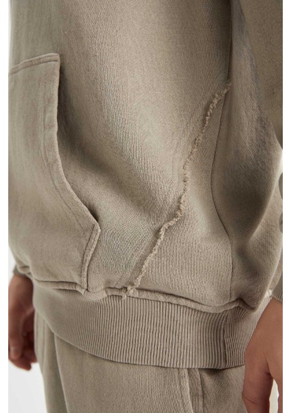 Regular Fit Kapüşonlu Yıkamalı Soluk Efektli Kanguru Cepli Sweatshirt B1118AX23AU