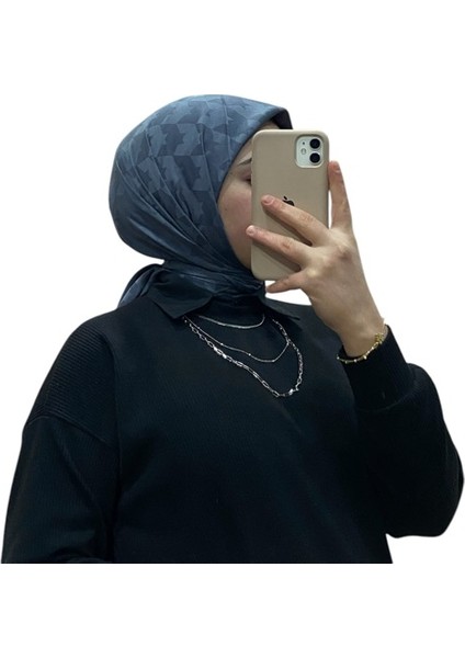 Jakarlı Kazayağı Desenli Eşarp 1039