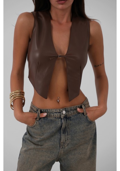 Kahverengi Deri Crop Yelek