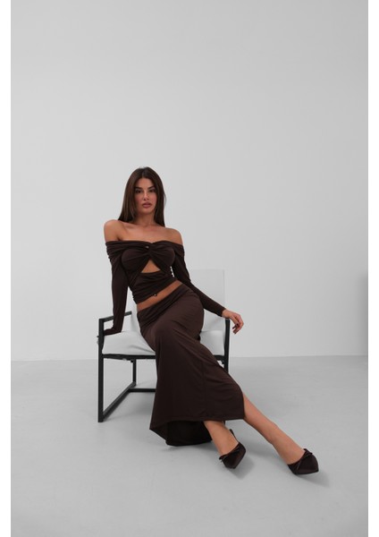 Göğüs Büzgülü Straplez Kahverengi Bluz fiyatları