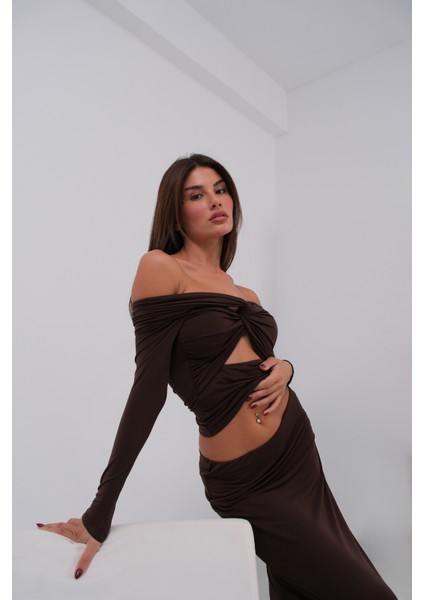 Göğüs Büzgülü Straplez Kahverengi Bluz modelleri