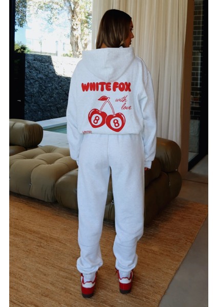 White Fox Kadın Gri Melanj With Love Baskılı Lastik Paça Pamuk Eşofman Altı fırsatları