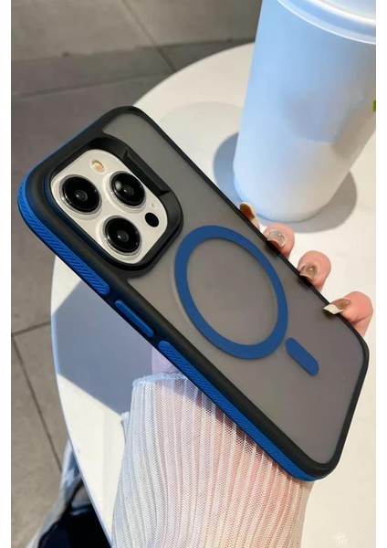 Apple iPhone 14 Pro Max Uyumlu Kablosuz Şarj Destekli Antişok Korumalı Mat Siyah Buzlu Yüzeyli Sert Kılıf