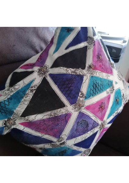 Kumaş Baskı Kırlent-Ürüncundartstudio® Desen Stampaları Ilehazırlanmıştır.