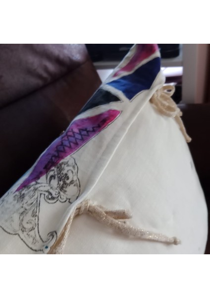 Kumaş Baskı Kırlent-Ürüncundartstudio® Desen Stampaları Ilehazırlanmıştır. modelleri