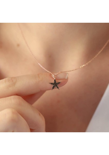 Mini Yıldız Siyah Zirkon Taşlı Rose Gold Kaplama Gümüş Kolye