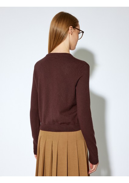 x Melis Ağazat - Uzun Kollu Bisiklet Yaka Baklava Desenli Taşlı Triko Kazak indirimleri