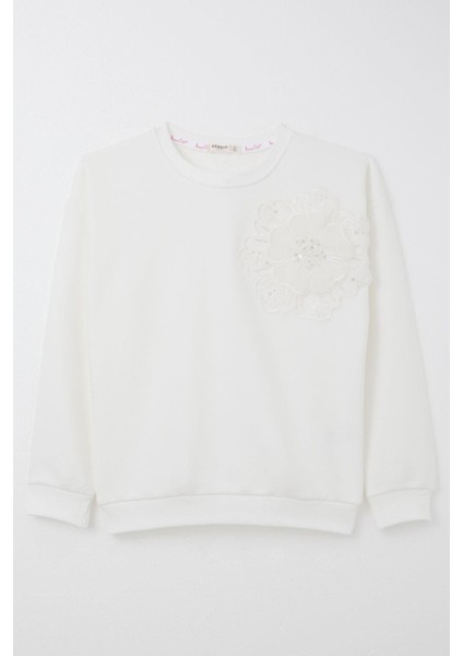 Kız Çocuk Sweatshirt Yonca Arma Aksesuarlı 9-14 Yaş, Ekru
