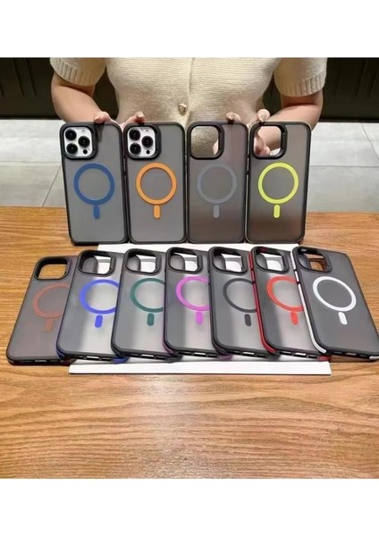 Apple iPhone 14 Pro Uyumlu Kablosuz Şarj Destekli Antişok Korumalı Mat Siyah Buzlu Yüzeyli Sert Kılıf