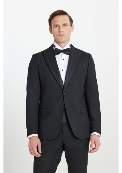 Slim Fit Dar Kesim Kırlangıç Yaka Kapak Cepli Esnek Smokin Takımı fırsatları