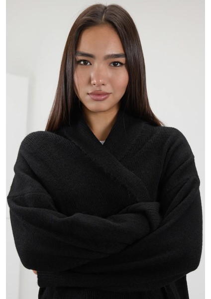 Kadın Siyah Salaş Triko Hırka indirimleri