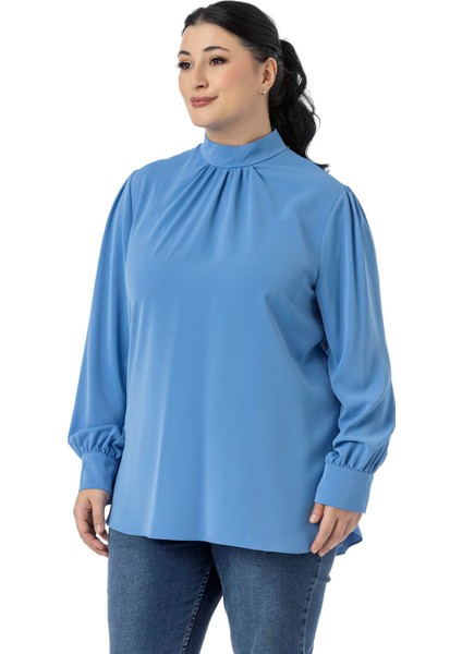 Büyük Beden Yakası Arkadan Düğmeli Dik Yaka Dökümlü Siyah Bluz indirimleri