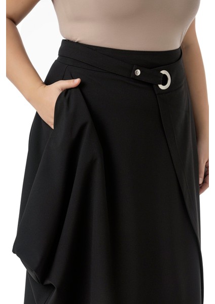 Büyük Beden Asimetrik Kesim Kuşgözü Detaylı Tek Cepli Midi Siyah Etek indirimleri