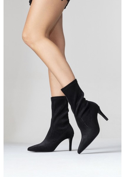 Thalin Siyah Kadife Sivri Burun Kadın Ince Topuklu Bot indirimleri