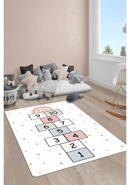 Kaymaz Taban Yıkanabilir Yıldız Seksek Desenli Çocuk Halısı