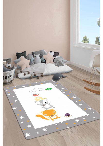 Kaymaz Taban Yıkanabilir Tilki ve Yıldız Desenli Çocuk Halısı