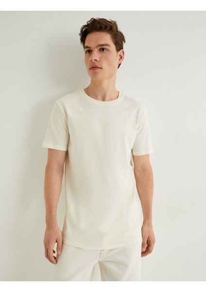 Basic Tişört Slim Fit Bisiklet Yaka Kısa Kollu fiyatları