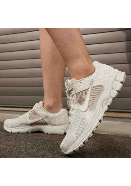 Zoom Vomero 5 erkek sneaker
