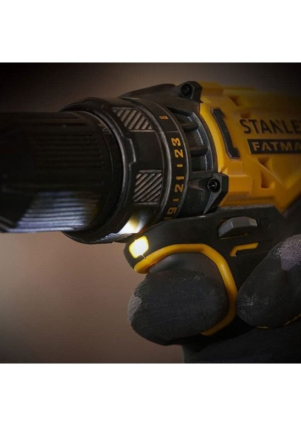 SCD700D2K 18V 2.0AH Li-Ion Çift Akülü Matkap fırsatları