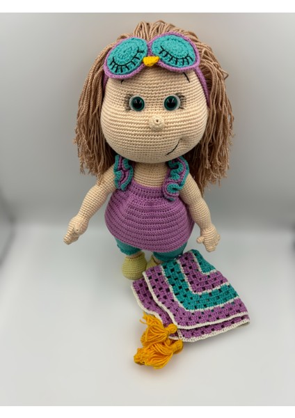 Kolları Hareketli Büyük Amigurumi Örgü Bebek