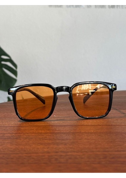 Turuncu Camli Siyah Çerçeveli Köşeli Unisex Güneş Gözlüğü Hit Model fırsatları