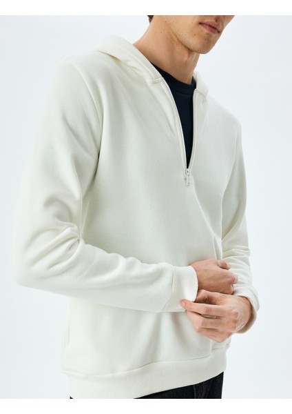 Kapşonlu Pamuk Karışımlı Yarım Fermuarlı Sweatshirt indirimleri