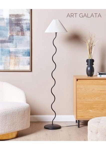 Vintage Minimalist Modern Lambader
