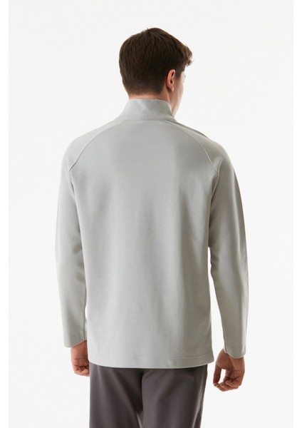 Collective Energy Yazı Baskılı Yarım Fermuarlı Dik Yaka Sweatshirt fırsatları