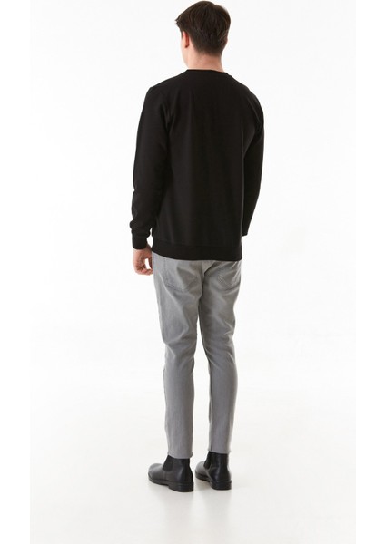 Kabartma Desenli Bisiklet Yaka Sweatshirt