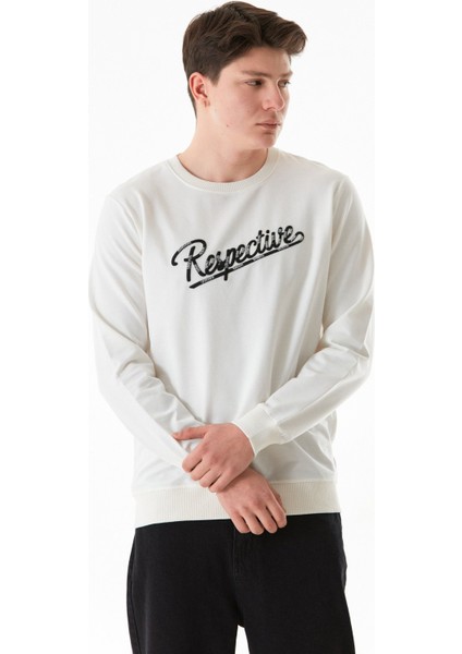 Yazı Nakışlı Bisiklet Yaka Sweatshirt modelleri