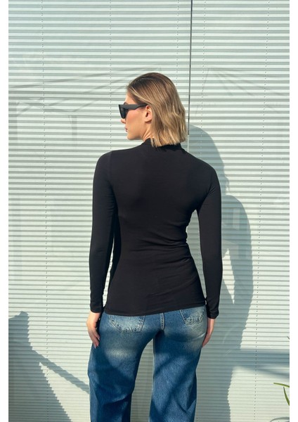 Yarım Balıkçı Yaka Body 19939 fırsatları