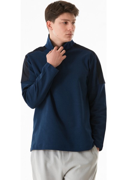 Basic Gömlek Yaka Düğmeli Sweatshirt