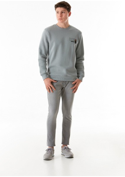 3 Iplik Yazı Nakışlı Bisiklet Yaka Sweatshirt fiyatları