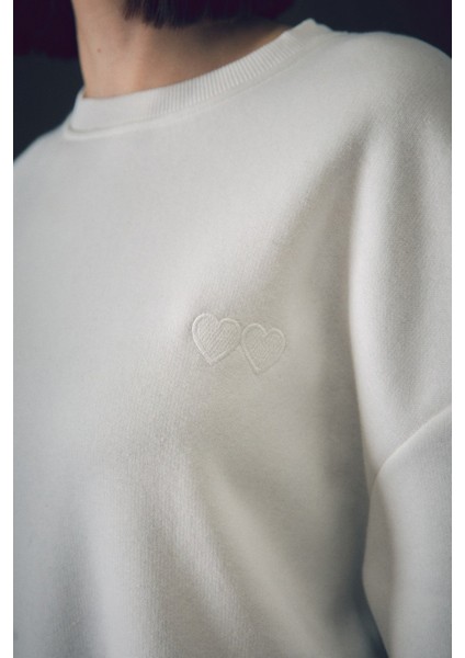 3 Iplik Çift Kalp Nakışlı Oversize Sweatshirt fırsatları