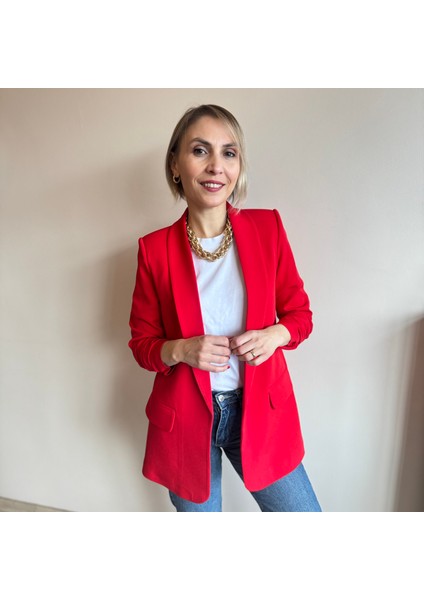 Kırmızı Kolu Büzgülü Ceket