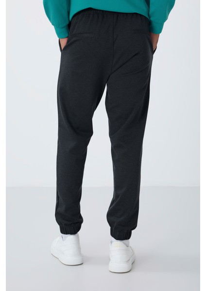 Koyu Gri Yüzeyi Dokulu Standart Fit Erkek Eşofman Alt - 82156