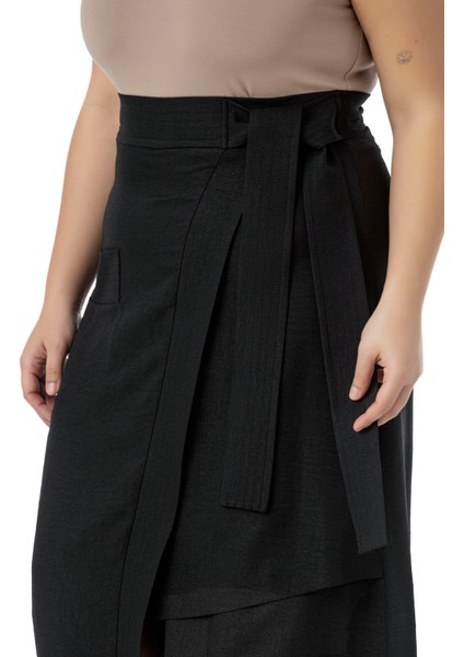 Büyük Beden Önden Yırtmaçlı Süs Bağlama Detaylı Torba Cepli Siyah Midi Etek indirimleri