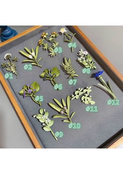 No.5 Boyutu Kadınlar Için Vintage Mine Emaye Yeşil Renkli Bitki Inci Ağaç Lotus Yaprağı Yabanmersini Kiraz Çiçeği Bambu Broş Hediye (Yurt Dışından) modelleri