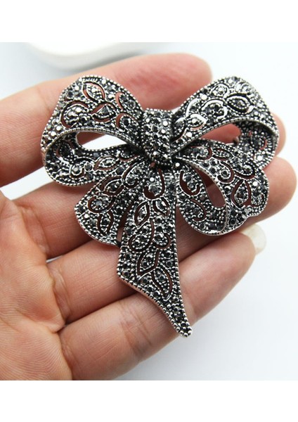 Gümüş Tarzı Kadınlar Için Siyah Renkli Taşlı Kurdele Broş Büyük Kurdele Vintage Moda Takı Kış Aksesuarları (Yurt Dışından) modelleri