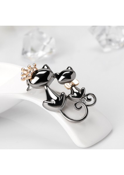 Moda Kadın Korsaj Alaşım Taşlı Karikatür Kedi Broş Aksesuarları (Yurt Dışından) indirimleri