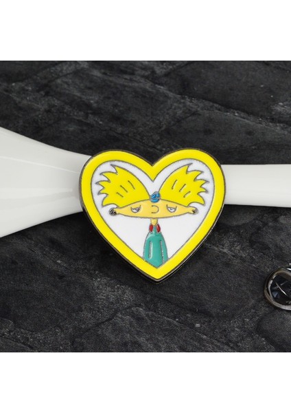 Sevimli Moda Arnold Sarı Saçlı Cool Çocuk Aşk Kalp Karikatür Figür Broort Ceket Toka Gömlek Rozeti Hediye - Çocuklar ve Kadınlar Için (Yurt Dışından) indirimleri