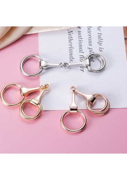 Gümüş Tarzı Kadın Hediye Kare Metal At Kement Kadın Takı Moda Toka Şal Yüzük Eşarp Tokası Başörtü Tokası Eşarp Klipsi (Yurt Dışından) indirimleri